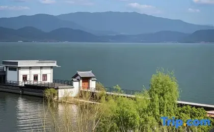 Xinlai・Erhai View | Shine Seaview Sunrise Resort & Guesthouse (Erhai Caicun Wharf Branch)