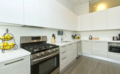 on N Damen Avenue Apt 204