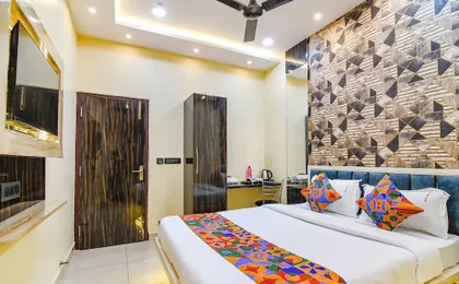 FabHotel Royal Park Inn - Nr. Eden Garden Stadium