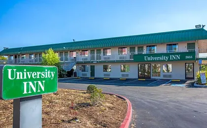University Inn Fresno