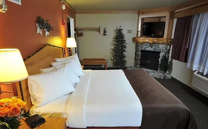AmericInn by Wyndham Oswego
