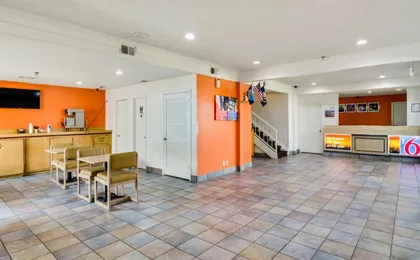 Motel 6 Waukegan Il