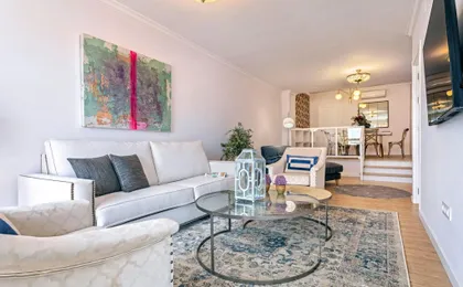 Stunning Apartment With City Views. San Pablo