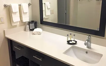 Comfort Inn & Suites Tigard near Washington Square