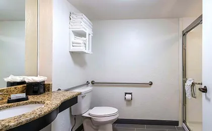 Hampton Inn & Suites Chicago/Hoffman Estates
