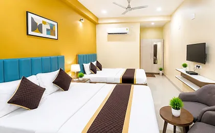 Goroomgo Medhya Grand Varanasi Indian Only Best location Near Shree Kashi Viswanath Temple and Ganga