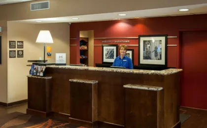 Hampton Inn & Suites Watertown (H)