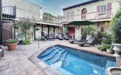 Mcmillan Inn (Adults only)