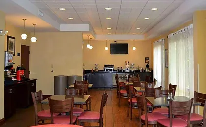 Days Inn by Wyndham Laurel MS
