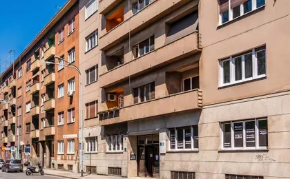 Lavanda Apartment with Terrace