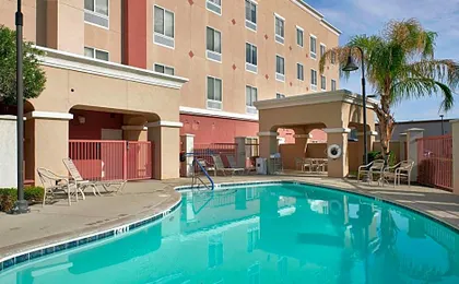 Hampton Inn & Suites Phoenix-Surprise