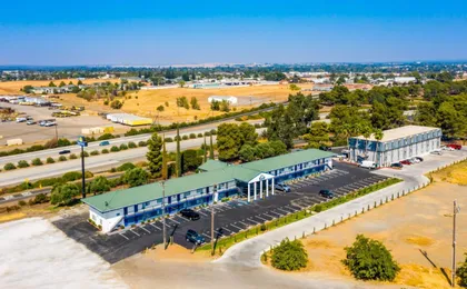 Days Inn by Wyndham Red Bluff