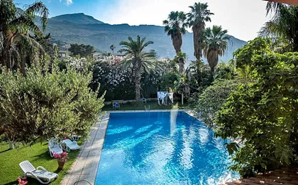 Villa Megna - Green Paradise BB