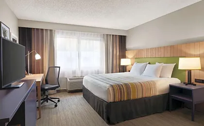 Country Inn & Suites by Radisson, Seattle-Bothell, WA