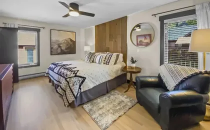 High Street Hideaway 3 Bedroom Home by RedAwning