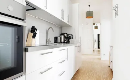 Sc 01 by Rockchair Apartments L Superhost Status L 2 Bedrooms Boxspringbeds Balcony Elevator - Cozy Family & Business Flair Welcomes You!