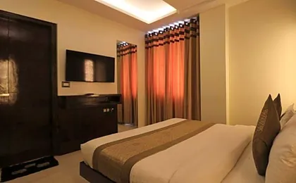Hotel Mannat International