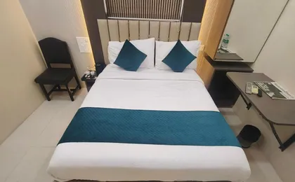 Hotel Triton