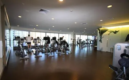 Luxury Waterfront Condo At Icon-Brickell-sea view-Free Spa & Gym