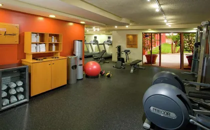Hilton Phoenix Airport