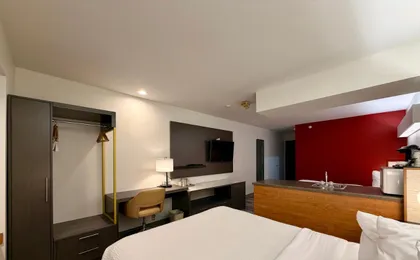 Ramada Limited Bloomington