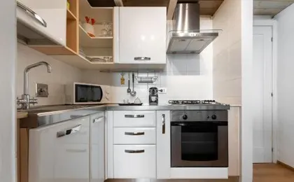 Via Cimabue 8b - Florence Charming Apartments - Metropolitan Loft in Florence - 20 minute walk to city center - excellent base for exploring - less than 5 minute walk to the supermarket - amazing bake
