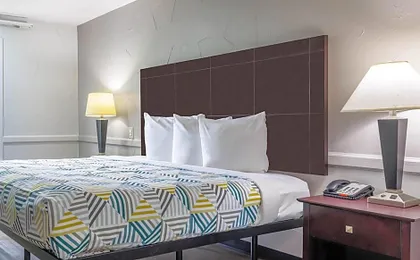 Motel 6 Dallas TX Downtown