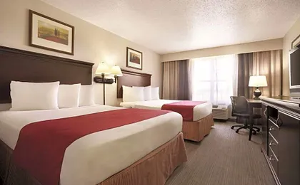 Country Inn & Suites by Radisson, Moline Airport