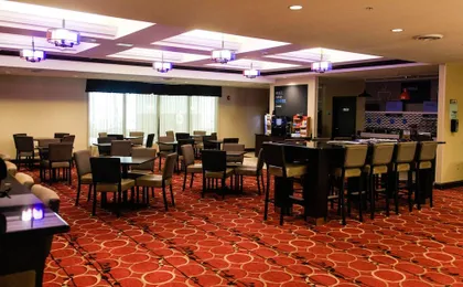 Holiday Inn Express & Suites la Vale Cumberland