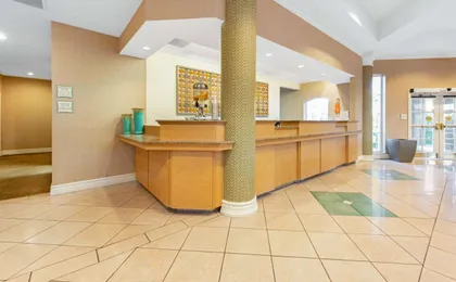 La Quinta Inn & Suites by Wyndham Usf (Near Busch Gardens)