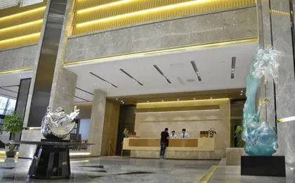 Rongjin Hotel Shenzhen Dalang Business Center