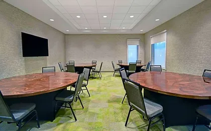 Home2 Suites By Hilton Atlanta Airport North