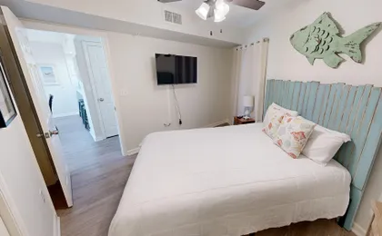 Seacrest 515b 2 Bedroom Condo by RedAwning