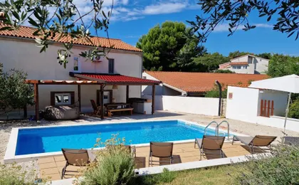 Villa John