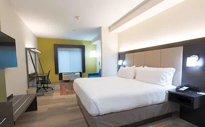 Holiday Inn Express Hotel & Suites North East - Erie I-90 Exit 41 By IHG