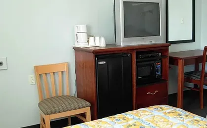 Economy Inn