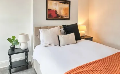 Host Stay Bishop House