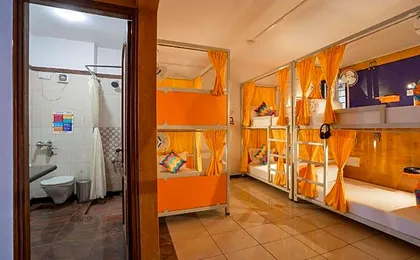 goSTOPS Bengaluru, Gandhi Nagar Majestic - - Private Rooms & Dorms