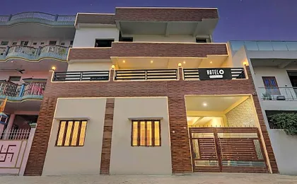 Super Hotel O Sudhirpur near Phonix Hospital