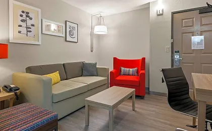 Country Inn & Suites by Radisson, Asheville - Outlet Mall