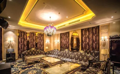 Shanghai Fuyue Hotel