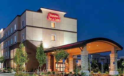 Hampton Inn & Suites Portland/Hillsboro-Evergreen Park