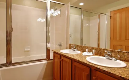 Crestview Condominiums by All Seasons Resort Lodging