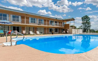 Quality Inn Huntingburg - Jasper