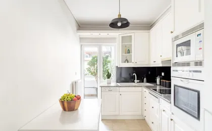 Fresh Detailed Stylish Apt at Acropolis