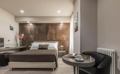 Astoria Deluxe Rooms