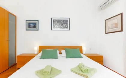 Beach Apartment Bacvice