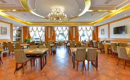 Vienna Hotel Shanghai Gucun Park