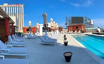 Nobu Hotel Atlantic City - A Caesars Rewards Destination