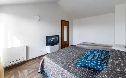 B&B Center Gallery